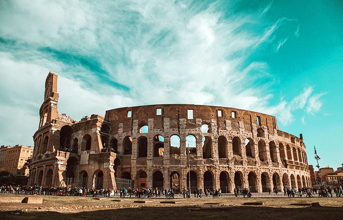 Roma Uçak Bileti